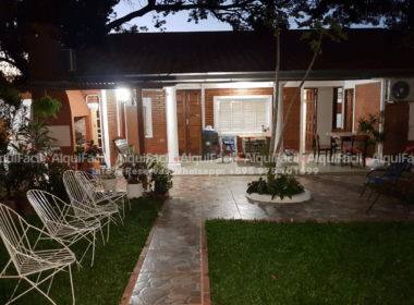 quincho Hostal Jardín Encarnación Paraguay